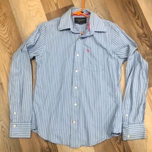 Abercrombie and Fitch, men’s Medium